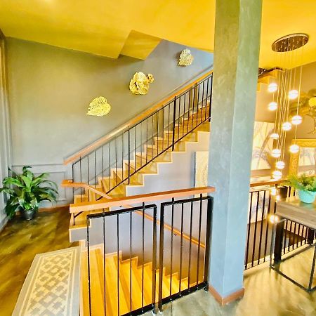 Faizal Madhi Homestay Кучінг Екстер'єр фото