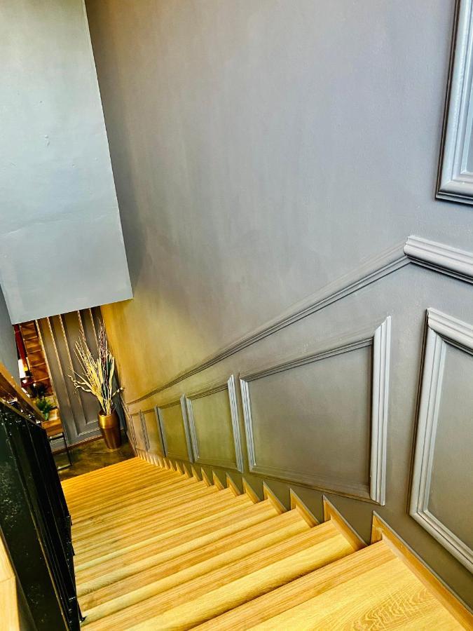 Faizal Madhi Homestay Кучінг Екстер'єр фото