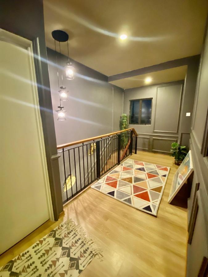 Faizal Madhi Homestay Кучінг Екстер'єр фото