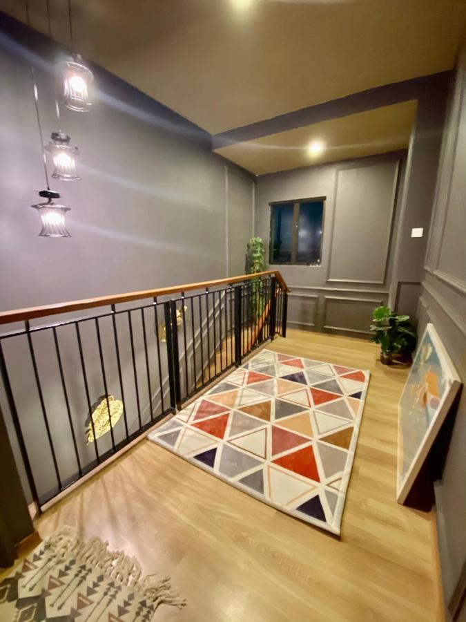 Faizal Madhi Homestay Кучінг Екстер'єр фото