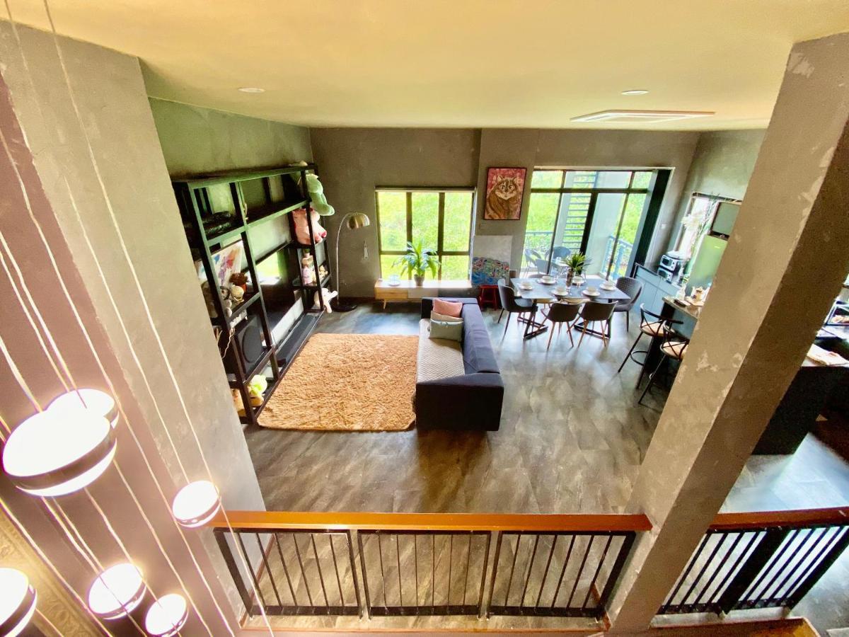 Faizal Madhi Homestay Кучінг Екстер'єр фото
