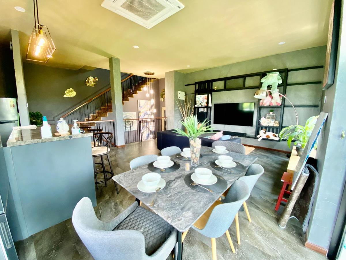 Faizal Madhi Homestay Кучінг Екстер'єр фото